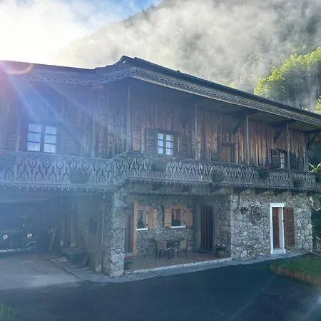 Domek alpejski La Ferme A Roger Montriond