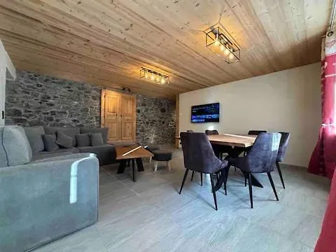 Domek alpejski La Ferme A Roger *