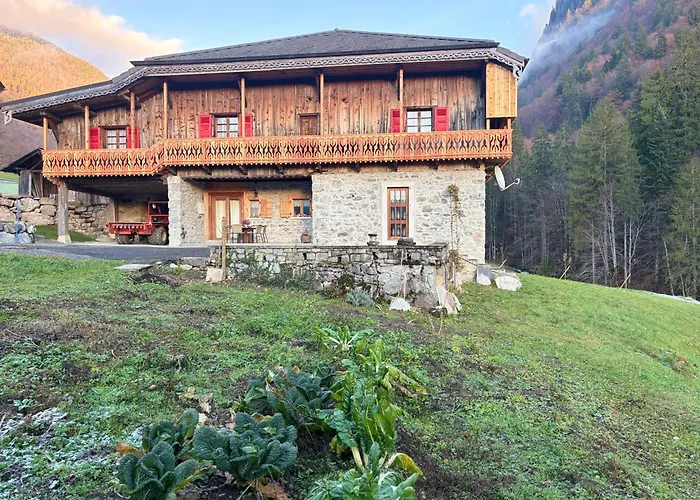 Domek alpejski La Ferme A Roger Montriond